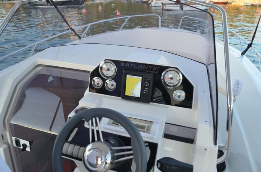 Krk: Rent a boat Atlantic 670 open 385kk - Who Should Consider This Experience?