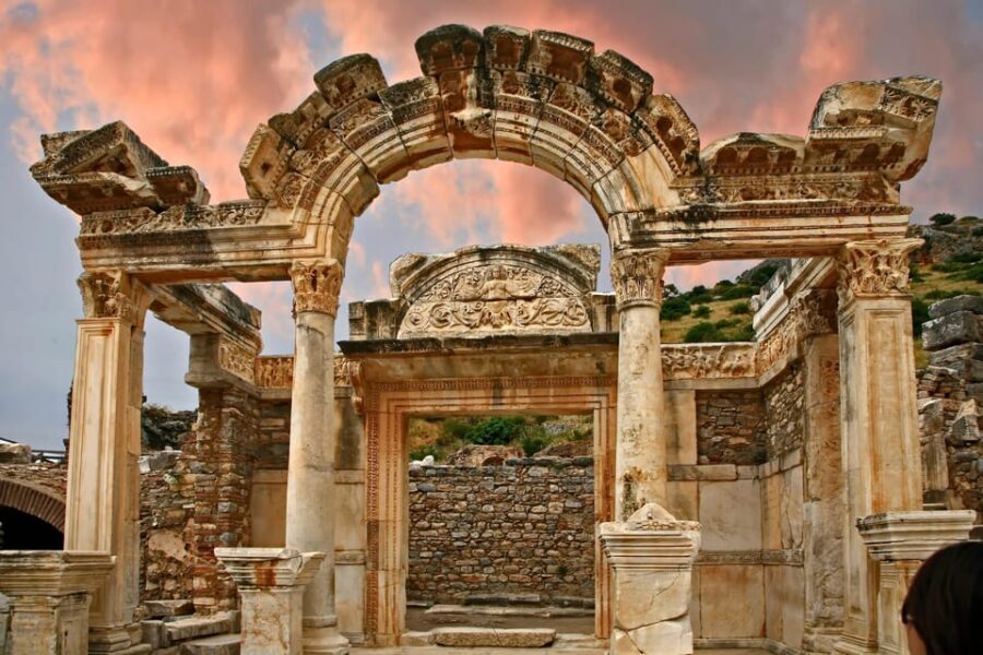 Kusadasi: Ephesus Ancient City, Ceramic Workshop & Shopping - What’s the Value Here?