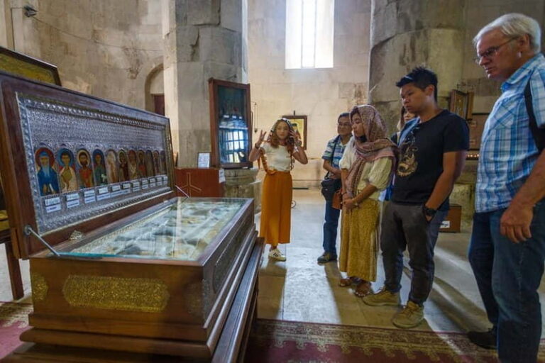 Kutaisi, Wine & Dine - group tour around the city - The Full-Day Experience: What You Can Expect