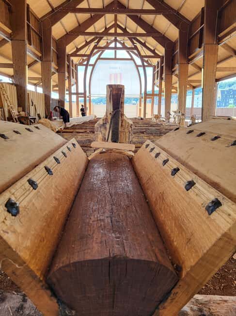 La Mora : Follow the steps of William The Conqueror - Authentic Insights from Reviews