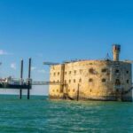 La Rochelle : Private Custom Walking Tour With a Local Guide - Detailed Tour Breakdown