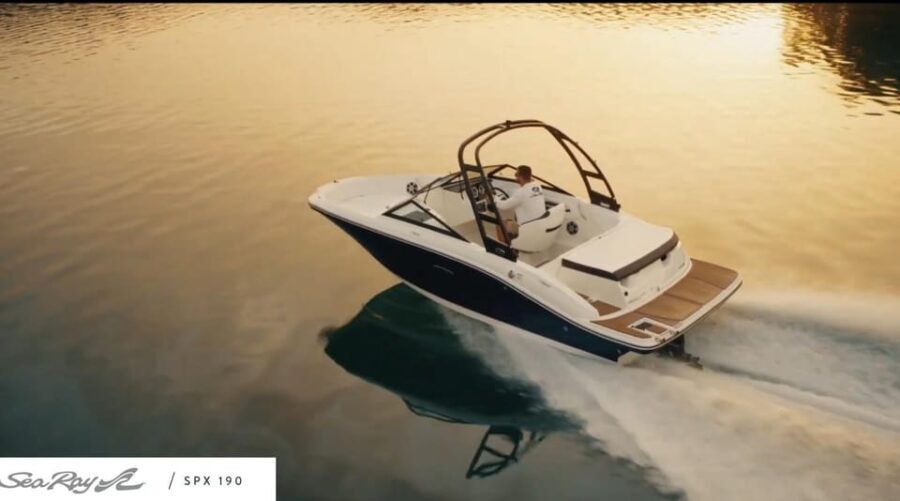 Lake Constance (Untersee!): Private Sundowner Motorboat Tour - A Closer Look at the Experience