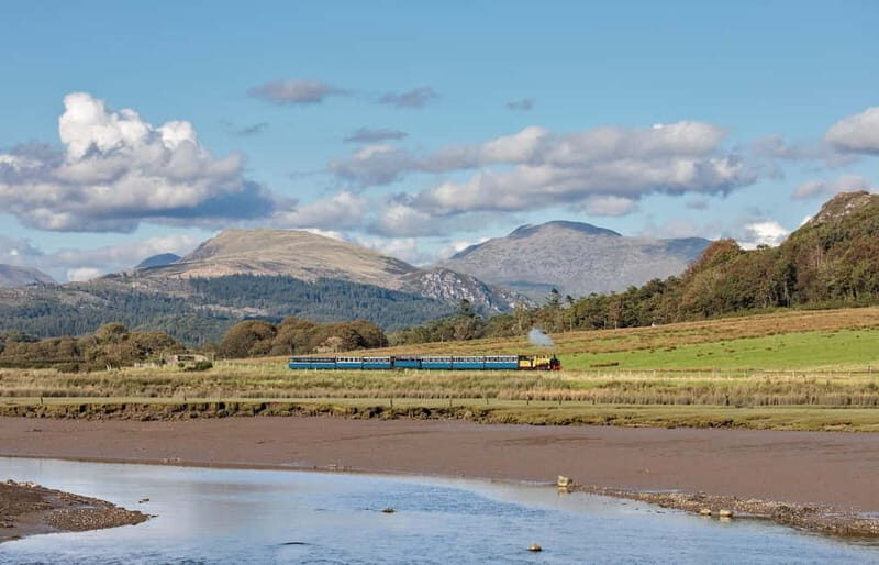Lake District: First Class Steam Railway Trip and Breakfast - The Value of This Experience