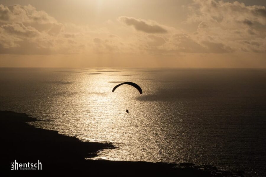 Lanzarote: Tandem Paragliding Flight Over Lanzarote - What Are the Flight Options?