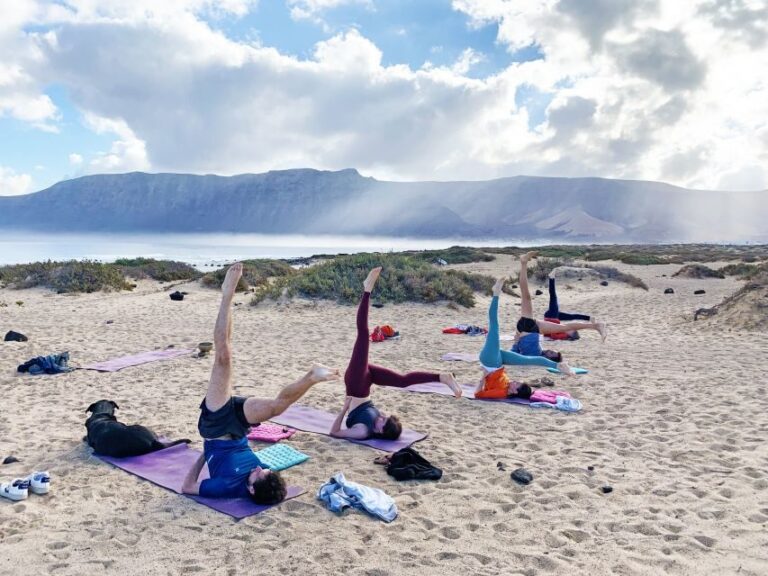 Lanzarote: Volcanic Yoga Session with Ocean Views - The Instructor and Class Dynamics