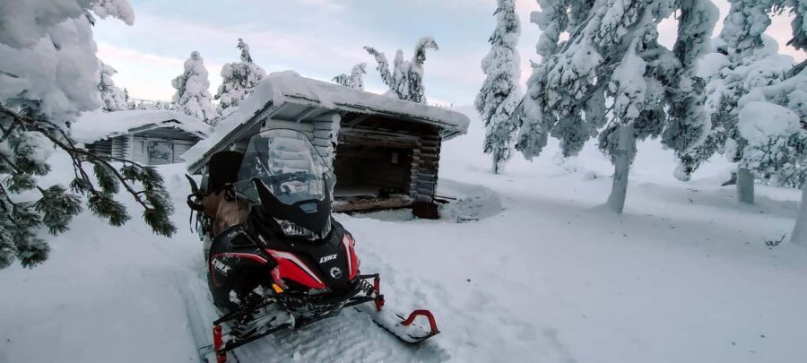 Lapland: Exclusive Private 7h Snowmobile Tour with Guide - Why Is This Tour Worth Considering?