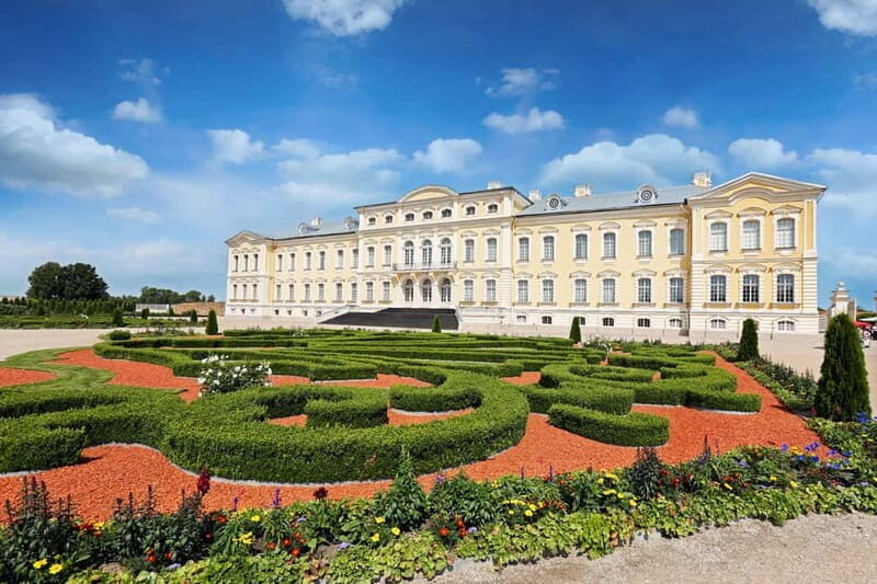 Latvian Palace and Medieval Castle Private Trip - What’s Included and What’s Not