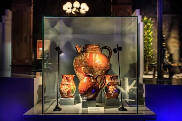 Le Hameau Duboeuf: The 1st Vine and Wine Theme Park Tour - Location and Accessibility