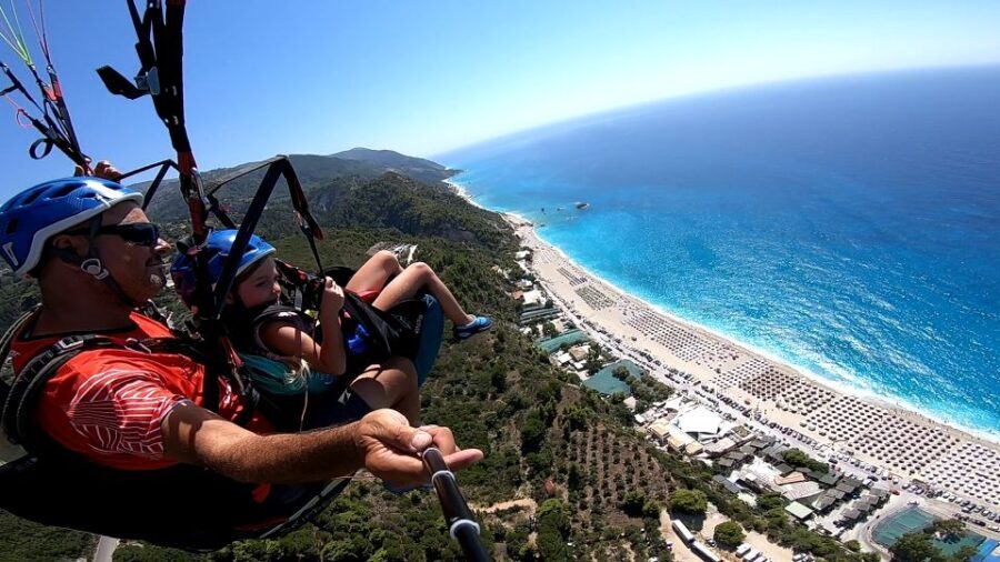 Lefkada paragliding tandem flighs/ Kathisma beach - The Itinerary and What to Expect