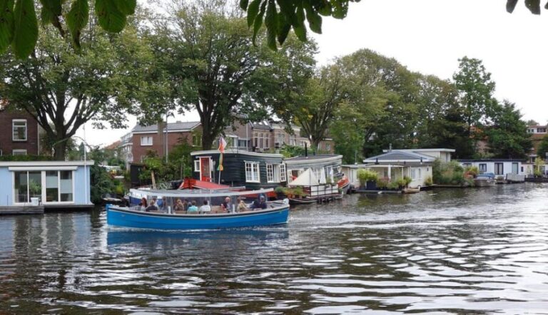 Leiden: Cruise through the Historic City Center with Guide - Setting Sail in Leiden: What to Expect