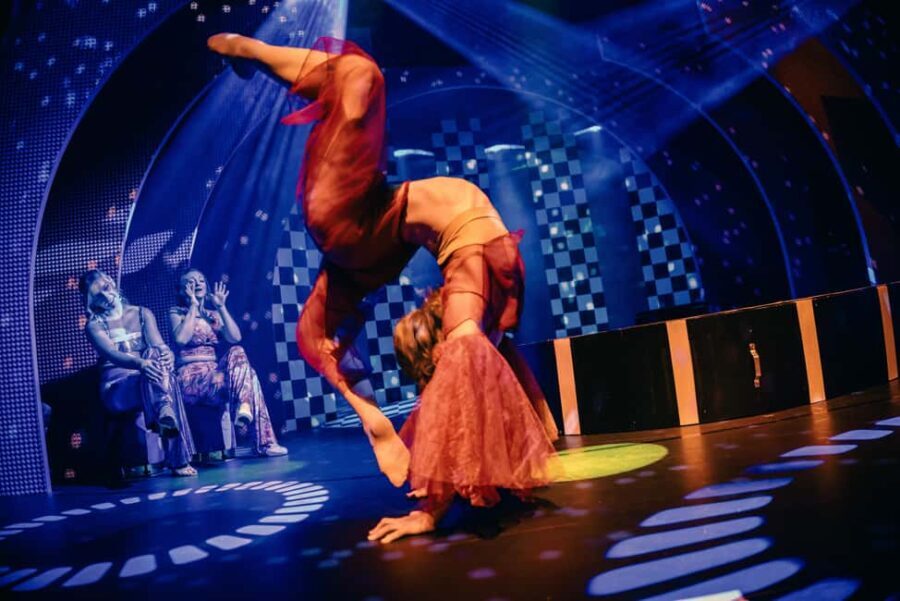 Leipzig: Krystallpalast Varieté | Show DISCO FEVER - What’s Included in Your Ticket