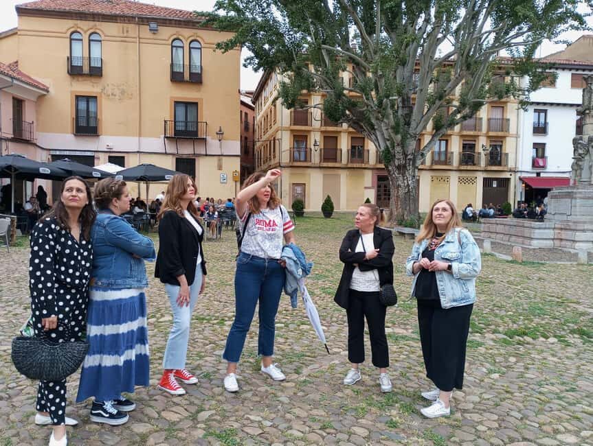 León: Guided tour by a local art historian - What Makes This Tour Stand Out