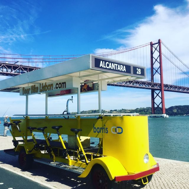 Lisbon: 1-Hour Beer or Sangria Bike Sightseeing Tour - Starting Point and Meeting Options