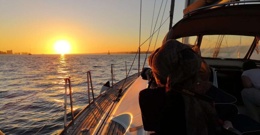 Lisbon: 2-Hour Sunset Sailing Tour on Luxury Sailing Yacht - The Itinerary in Detail