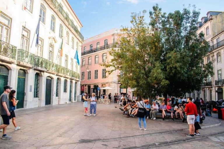 Lisbon: Alfama, Mouraria Walking Tour with Fado Night, Tapas - Practical Details and What to Expect