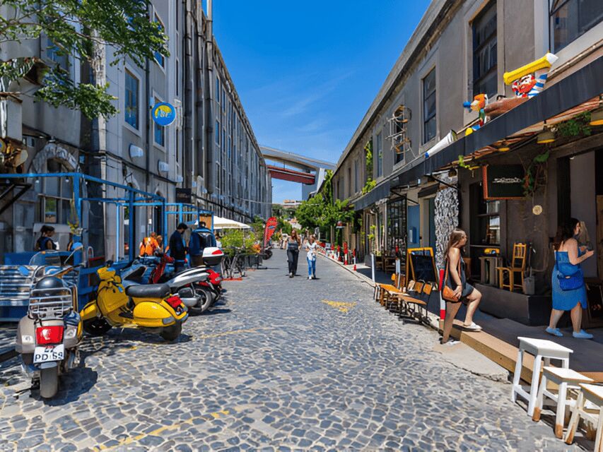 Lisbon : Belem Tuk Tuk Tour - An In-Depth Look at the Tour Experience