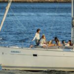 Lisbon: Boat Tour - the most Comfortable Sailboat - Who this tour is best for