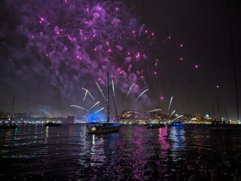 Lisbon: Dazzling New Year's Private Boat Tour (2h) - Why This Tour Works for You