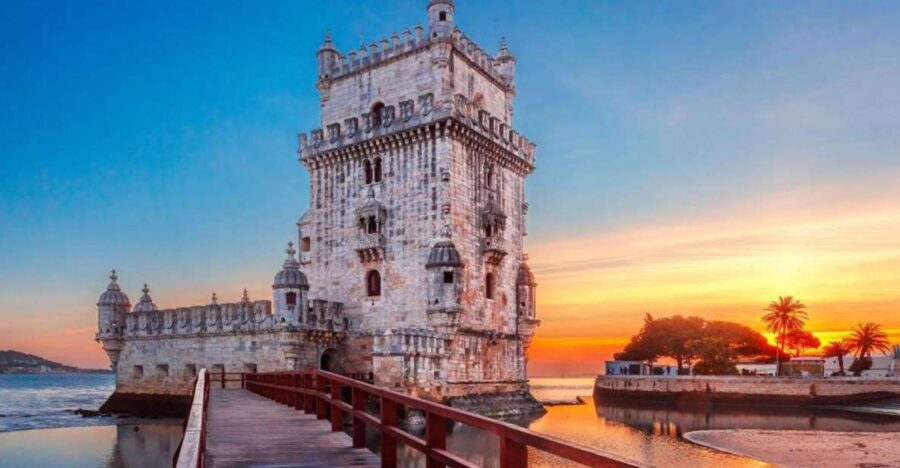 Lisbon: Discover Lisbon City wonders on a Private day tour! - Detailed Breakdown of the Itinerary