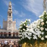 Lisbon: Fátima, Nazaré and Óbidos Full-Day Private Tour - Transition to Nazaré: The Vibrant Coastal Town