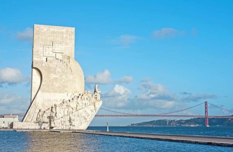 Lisbon: Half-Day Small Group Sightseeing Tour by Car - Itinerary Breakdown