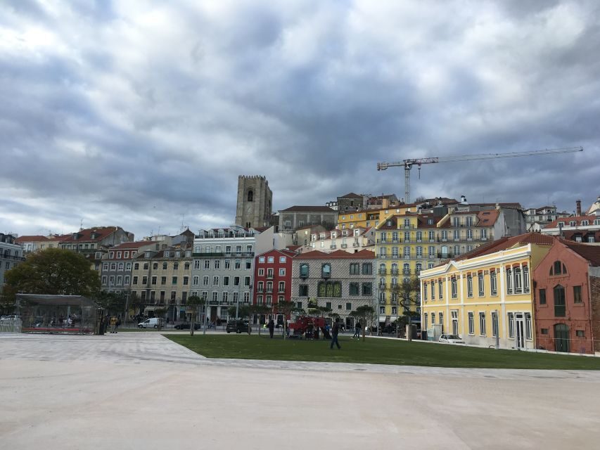 Lisbon: Hills, Alfama, and Mouraria Tour by Electric Bike - FAQ