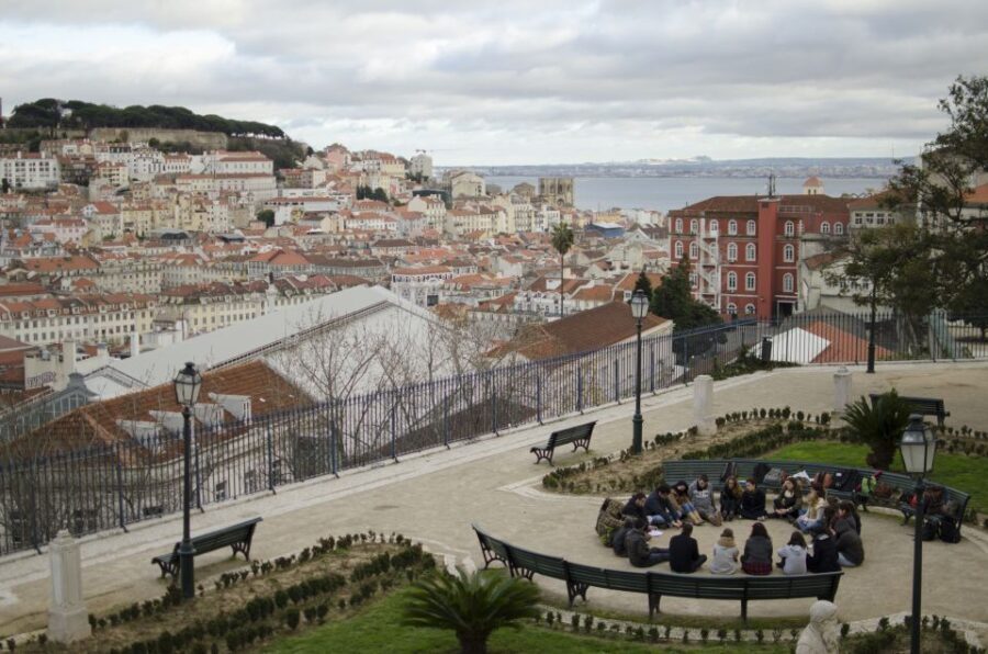 Lisbon Main Highlights Half Day Private Tour - FAQ