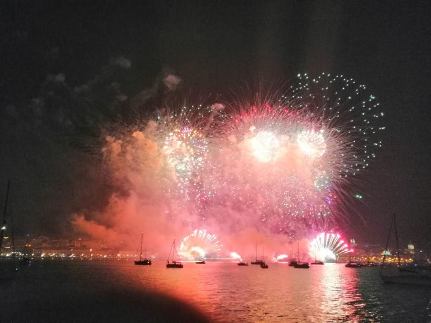 Lisbon: New Year's Eve Tagus River Cruise with Open Bar - What’s Included and What’s Not
