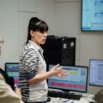 Lisbon: Oceanário de Lisboa Guided Tour & Behind the Scenes - Behind-the-Scenes Magic