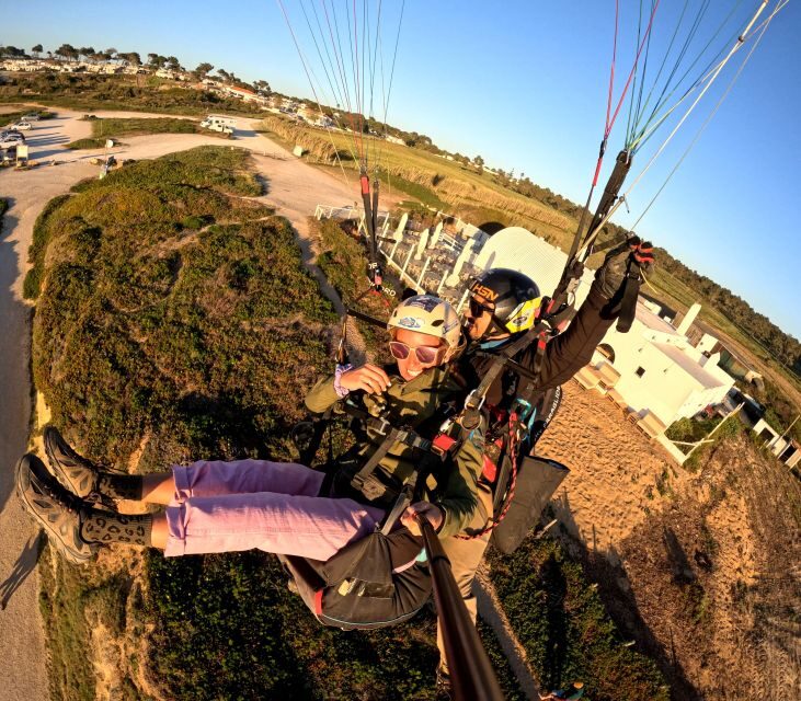 Lisbon: Paragliding Tandem Flight - The Real Value of This Paragliding Tour