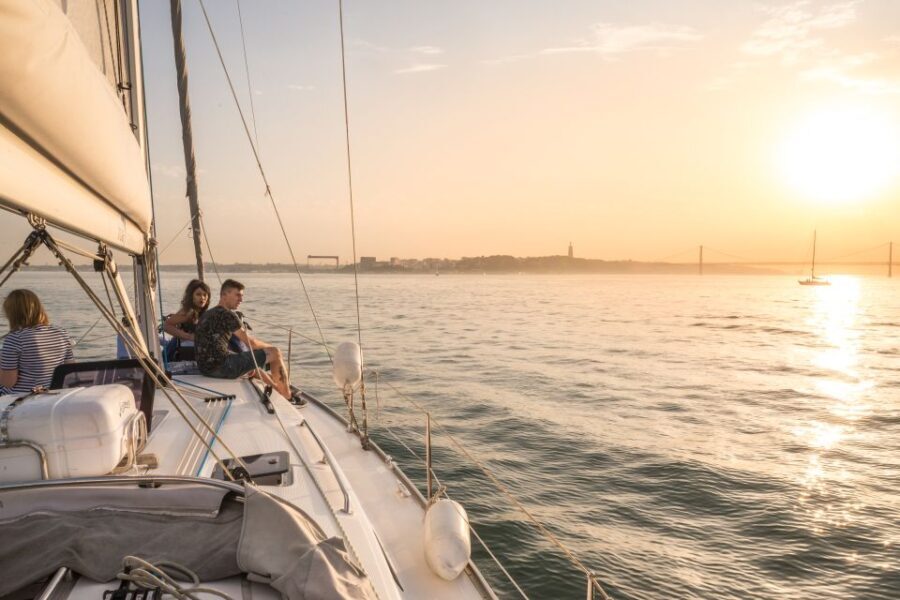 Lisbon: Private Sunset Cruise on the Tagus River with Drink - What’s Included and What to Consider