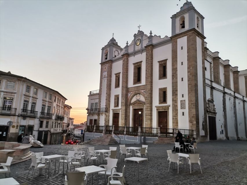 Lisbon: Private Tour Evora with Wine Tasting at the Cartuxa - Lunch and Free Time