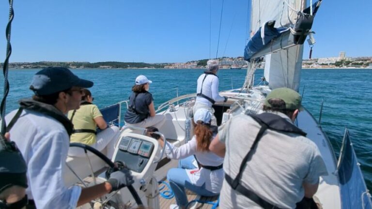 Lisbon: Sailing Initiation - 2 or 4 hours - The Itinerary and What to Expect