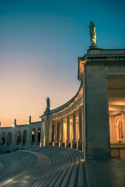Lisbon: Sanctuary of Our Lady of Fátima Guided Tour - The Chapel of the Apparitions: The Heart of the Site