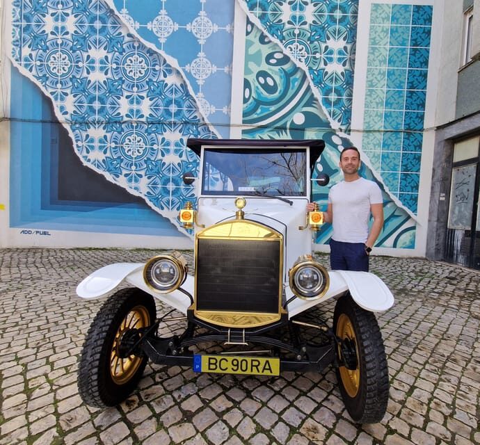 Lisbon: Tuk Tuk 2H Tour Lisbon with a Old Timer - Who Will Love This Tour?