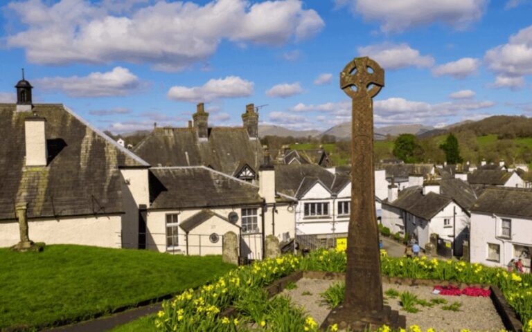 Liverpool: Lake District Tour with Lake Cruise & Train Ride - Windermere: The Crown Jewel of the Lake District