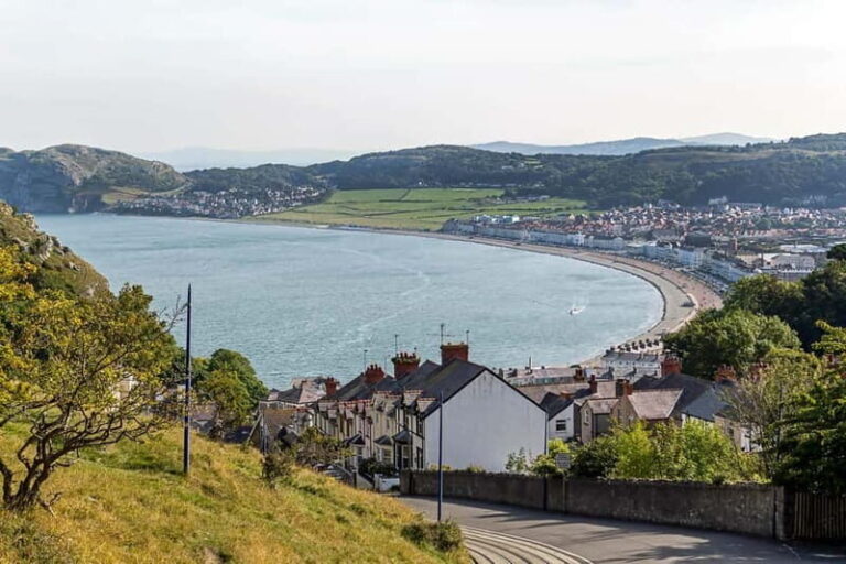 Llandudno Gateway: Private Snowdonia, Castles & Portmeirion - What We Loved and What to Consider