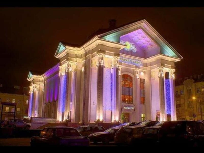 Local Guide of Vilnius Nightlife Private Tour - The Price and Its Value