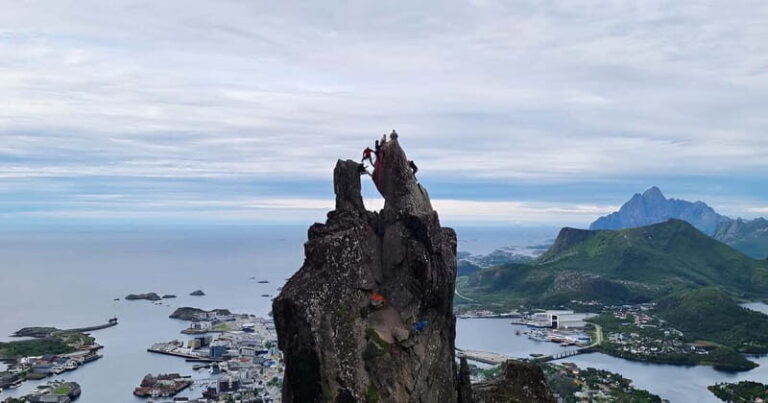 Lofoten: Climb Svolværgeita with a certified tour guide and experience the adventure! - Detailed breakdown of the itinerary