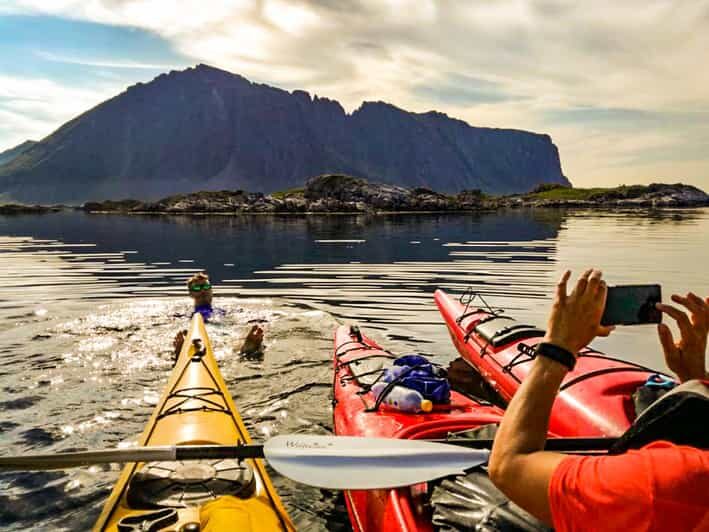 Lofoten: Full Day Combo tour, (kayaking and rappelling) - Analyzing the Value