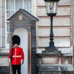 London: Changing of the Guard Self Guided Best Locations - Practical Details and Tips