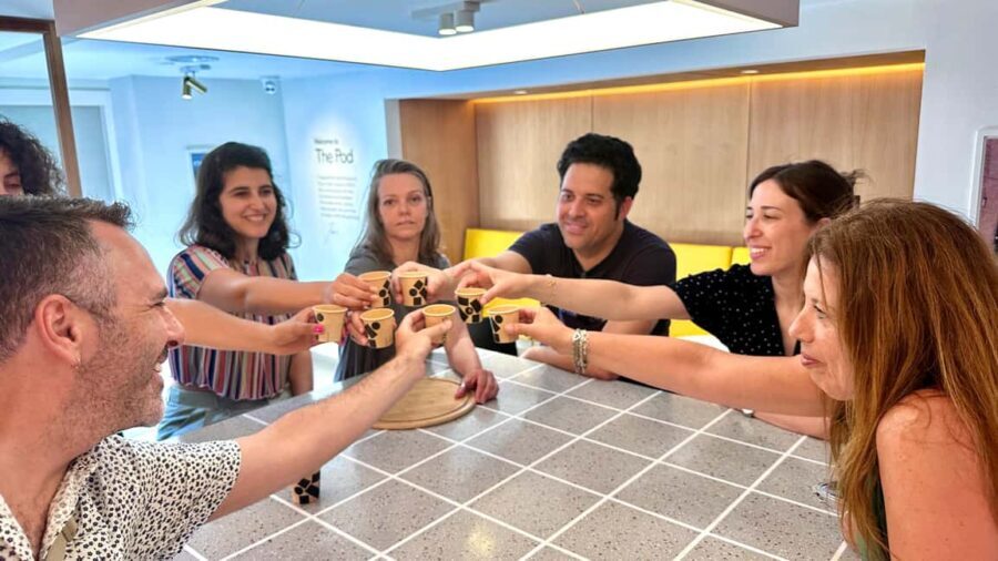 London: Chelsea Walking Tour - Stories, Sights & Small Bites - FAQs