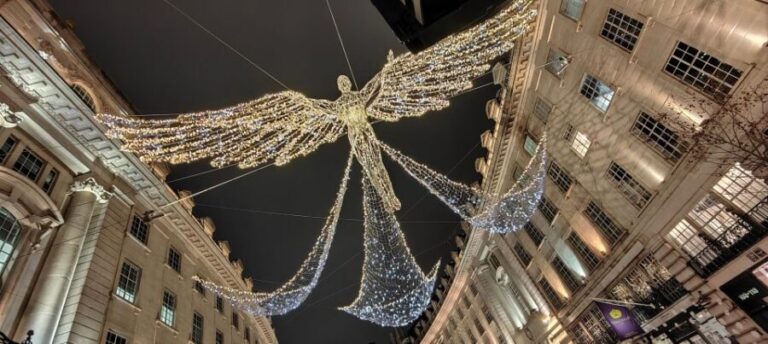 London Christmas Sparkle Walking Tour Small Group - The Itinerary in Detail