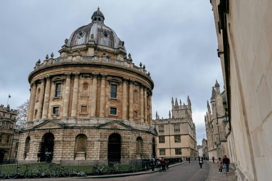 London: Guided tour of Oxford - Sedan - Breaking Down the Itinerary