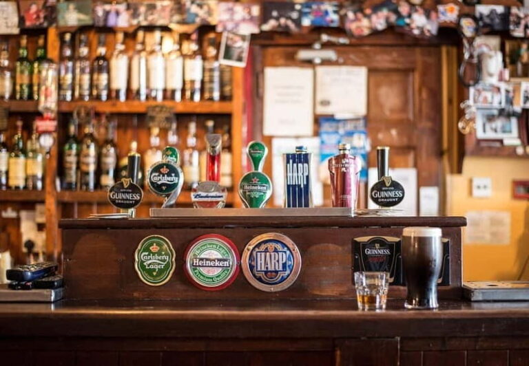 London: Historic Pubs of Central London Walking Tour - The Value of the Experience
