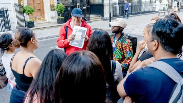 London: Hop-On Hop-Off Pass with Thames River Cruise 24 Hrs - Thames River Cruise with City Cruises