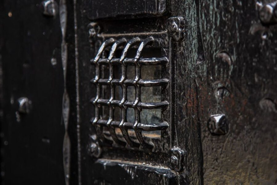 London: Jack The Ripper and Sherlock Holmes Bus Tour - FAQ