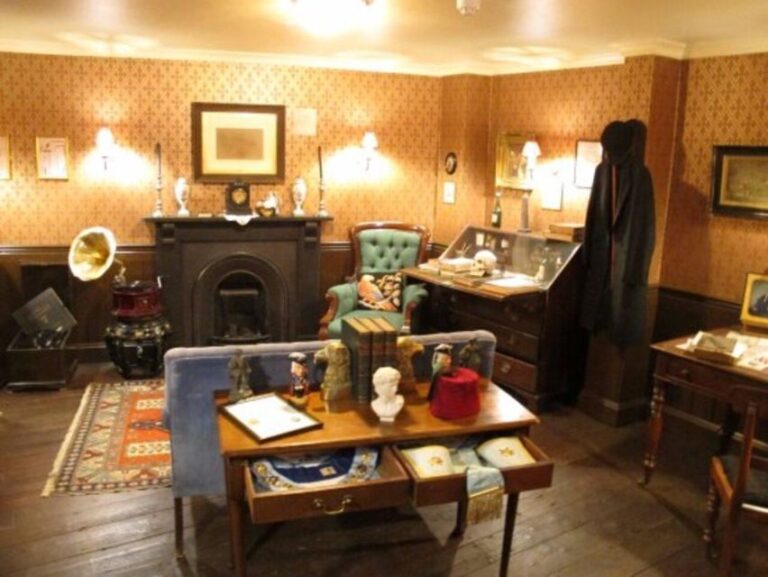 London: Jack The Ripper Walking Tour and Ripper Museum Entry - The Experience: What You’ll Actually Get