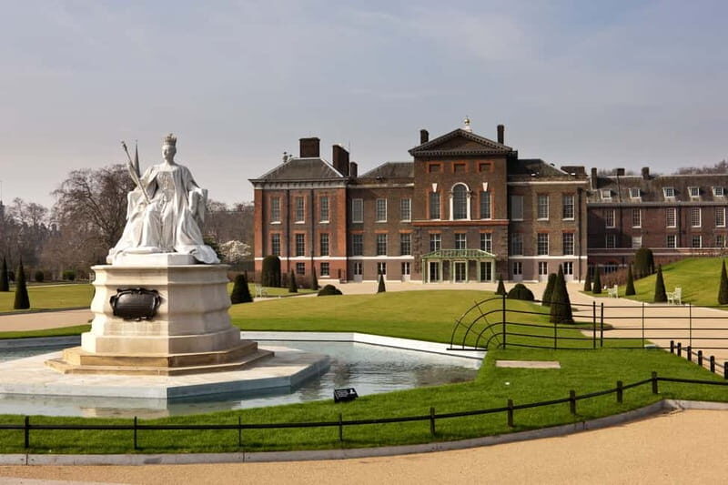 London: Kensington Palace Sightseeing Entrance Tickets - Architectural Marvels and Artistic Highlights
