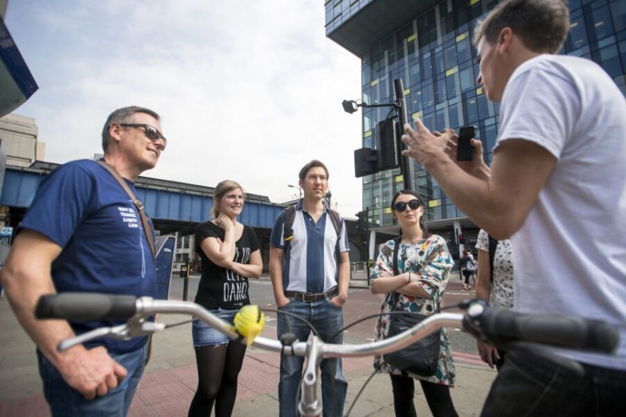 London: River Thames Bike Tour and Borough Market Lunch Stop - The Bikes and the Guide: Making It Comfortable and Informative